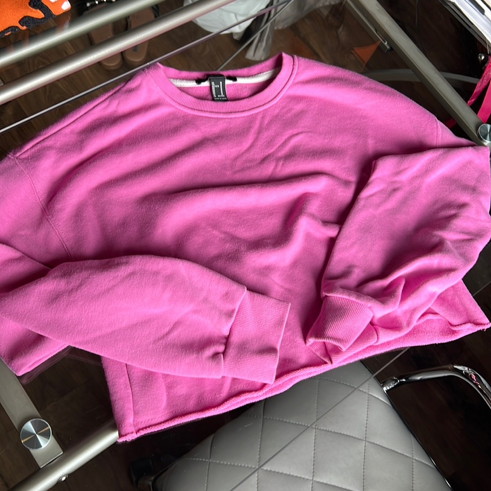 FOREVER 21 sweater
